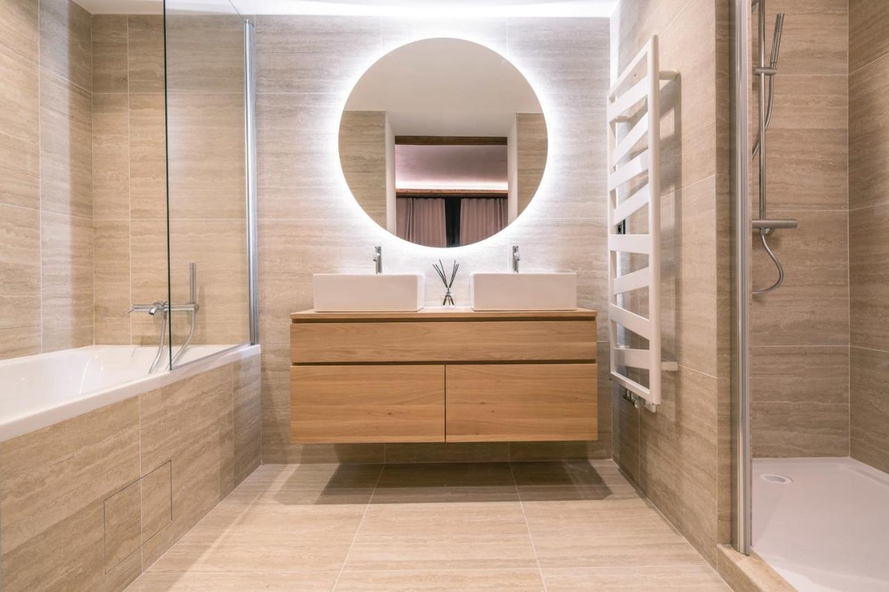 Chalet Amis - Meribel - Pool Moovie And Play Room エクステリア 写真